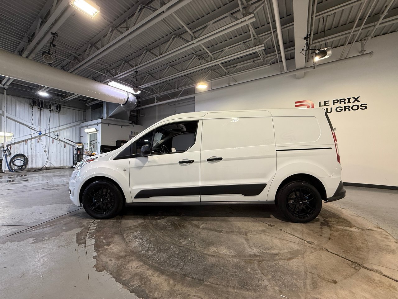 Ford Fourgon Transit Connect XLT Cargo van LWB 2018-5