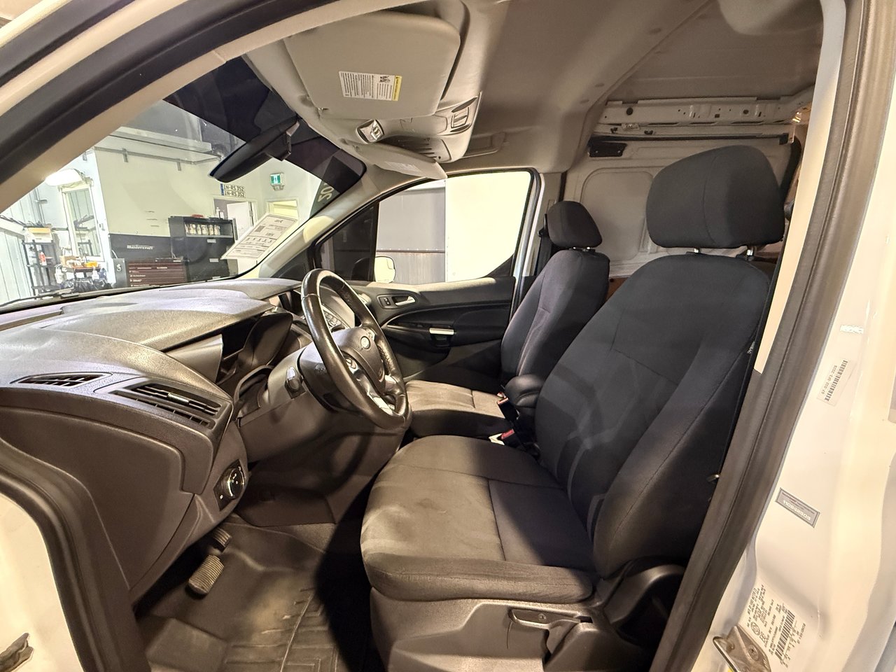 Ford Fourgon Transit Connect XLT Cargo van LWB 2018-14