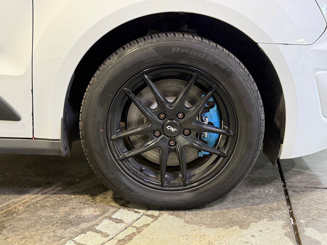 Ford Fourgon Transit Connect XLT Cargo van LWB 2018-9