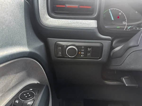 Ford Maverick XLT 2023-13