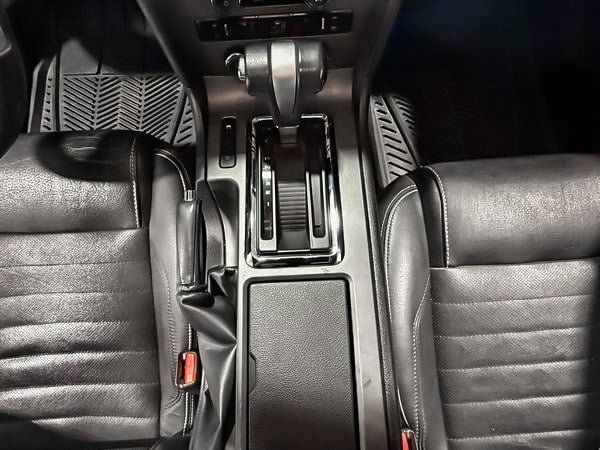 2010 Ford Mustang V6 4.0L CONVERTIBLE-19