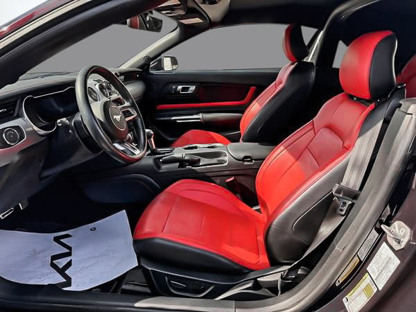 2023 Ford Mustang ECOBOOST PREMIUM-12