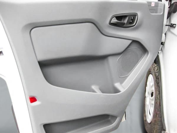 2019 Ford Transit fourgon utilitaire 250 base-7