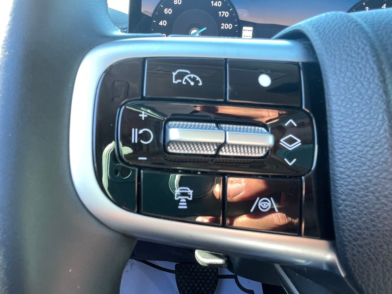 GENESIS GV70 2.5T 2026-13