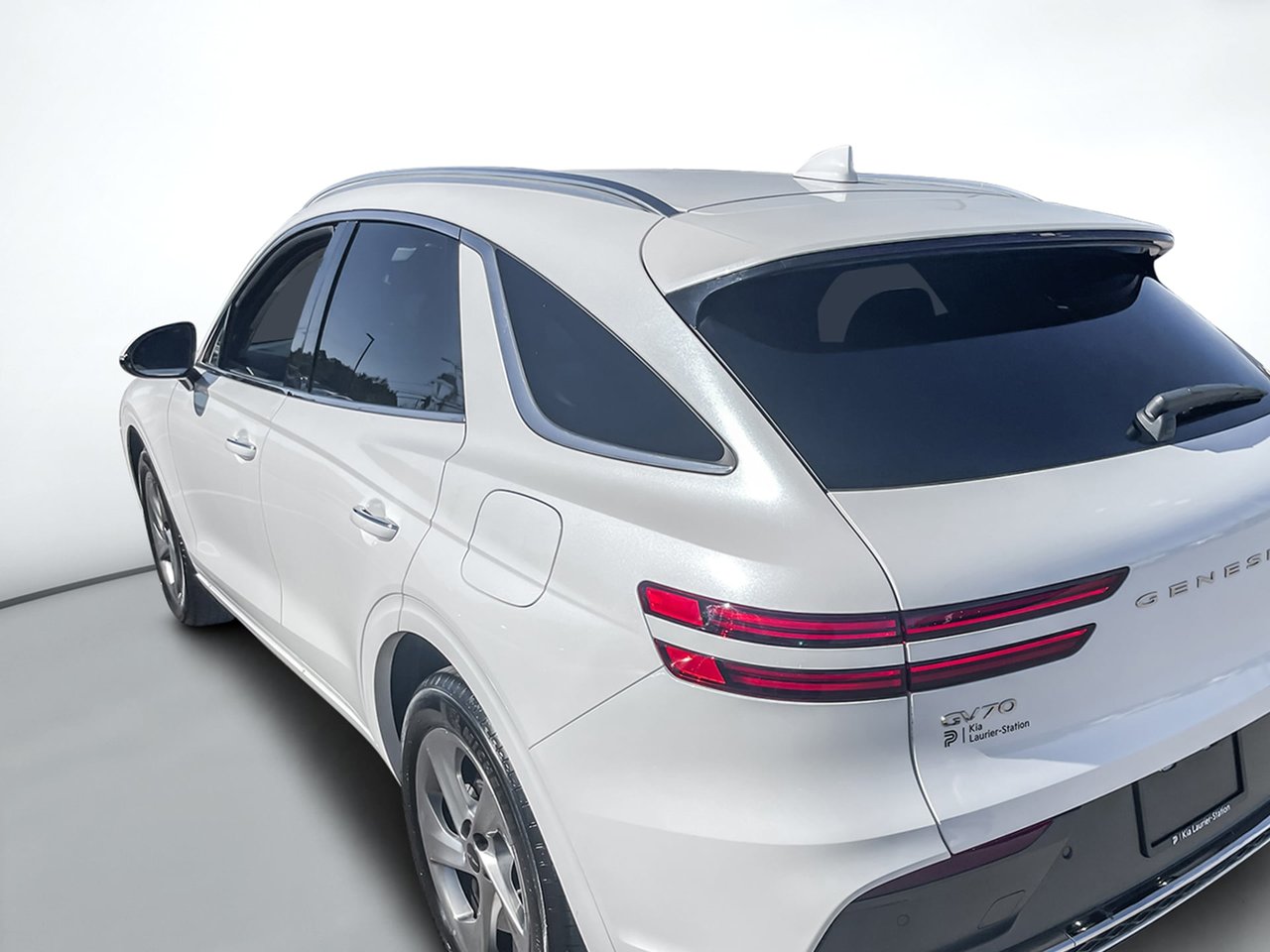 2026 GENESIS GV70 2.5T-4