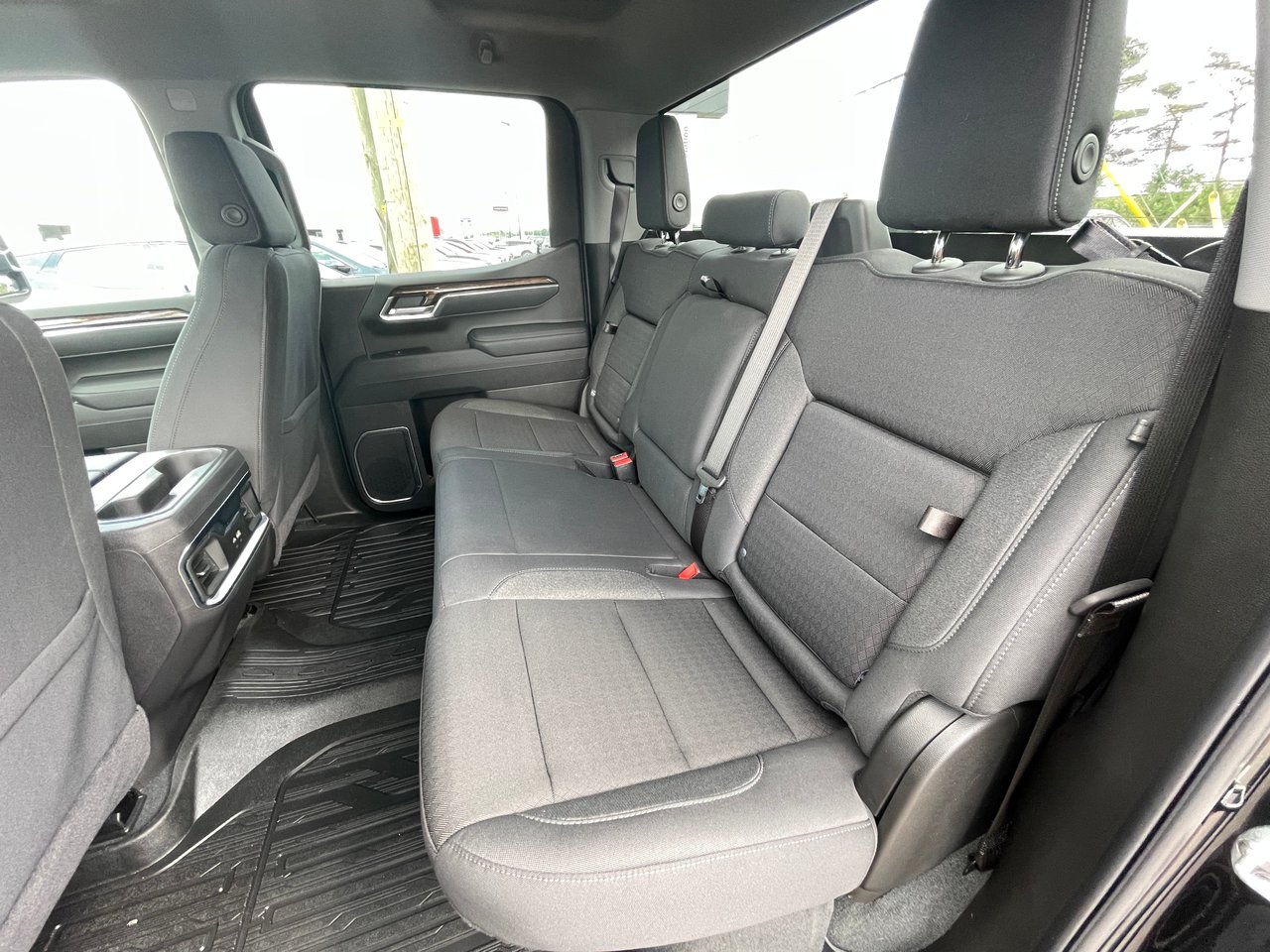 2025 GMC Sierra 1500 ELEVATION-22