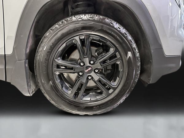 2023 GMC Terrain AT4-9