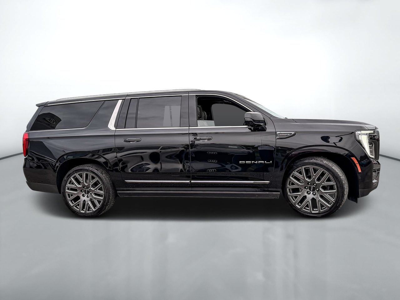 GMC Yukon XL DENALI ULTIMATE 2025-7