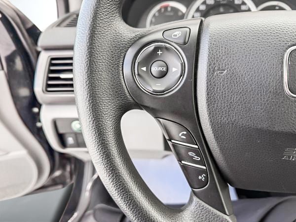 Honda Berline Accord LX 2015-14