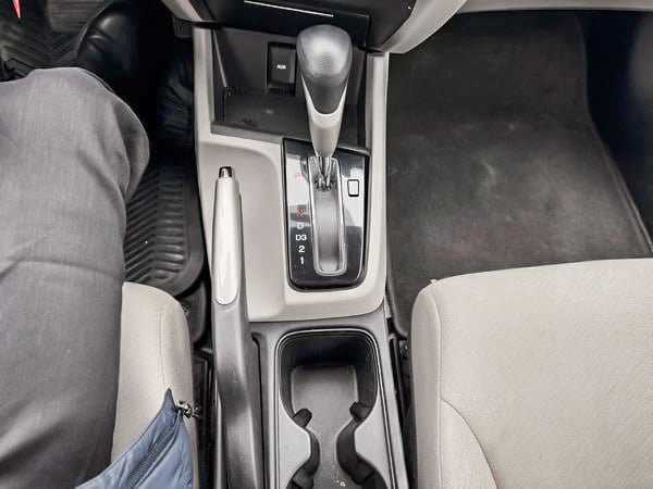 Honda Berline Civic LX 2013-23