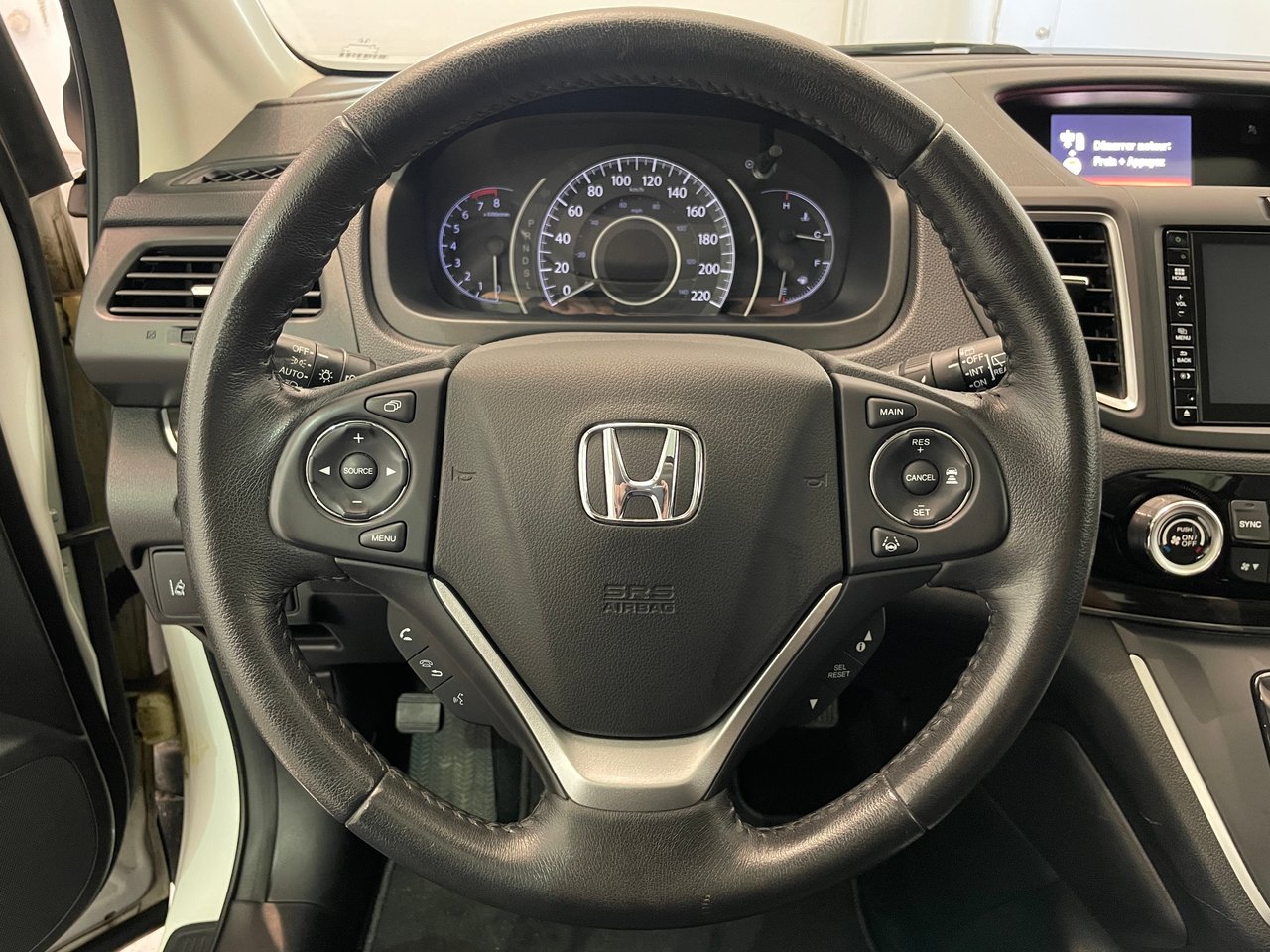 Honda CR-V Touring AWD 2016-13