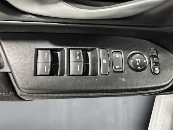 2021 Honda CR-V LX-11