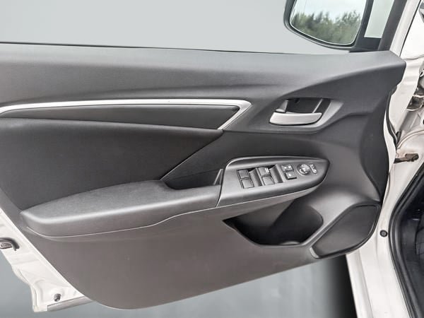 2016 Honda Fit LX-9