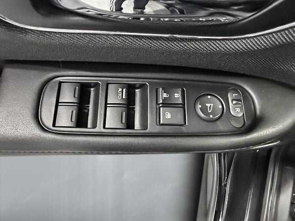 2020 Honda HR-V SPORT AWD-12