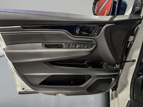 2019 Honda Odyssey TOURING-11