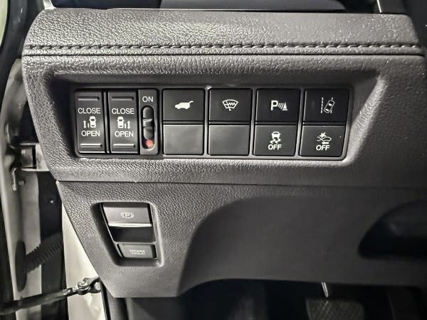 2019 Honda Odyssey TOURING-13