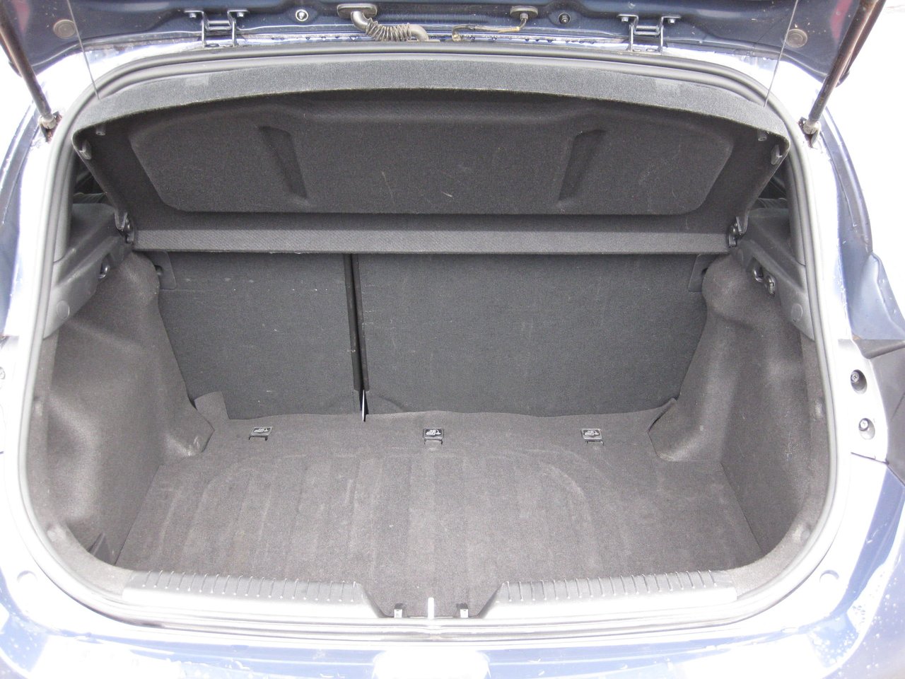 2017 Hyundai Elantra GT GL-18