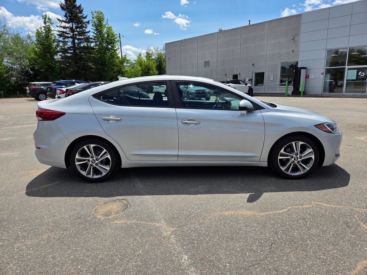 Hyundai Elantra GLS 2017-1
