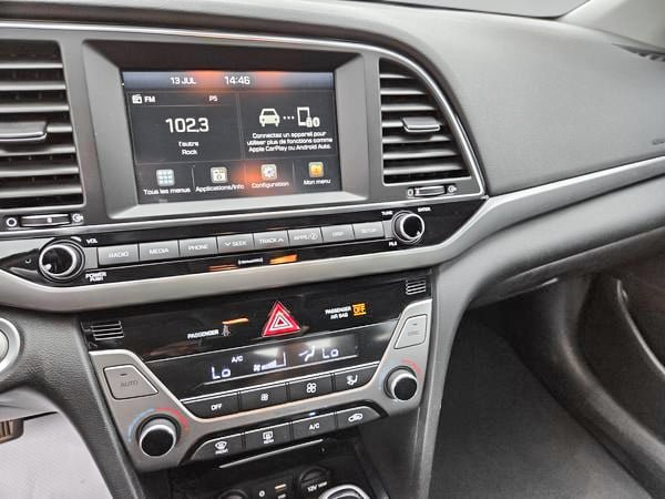 2017 Hyundai Elantra GLS-14