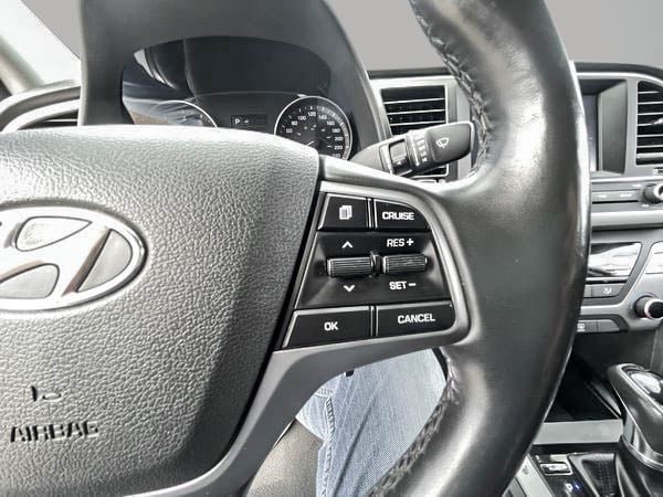 2018 Hyundai Elantra GL-12