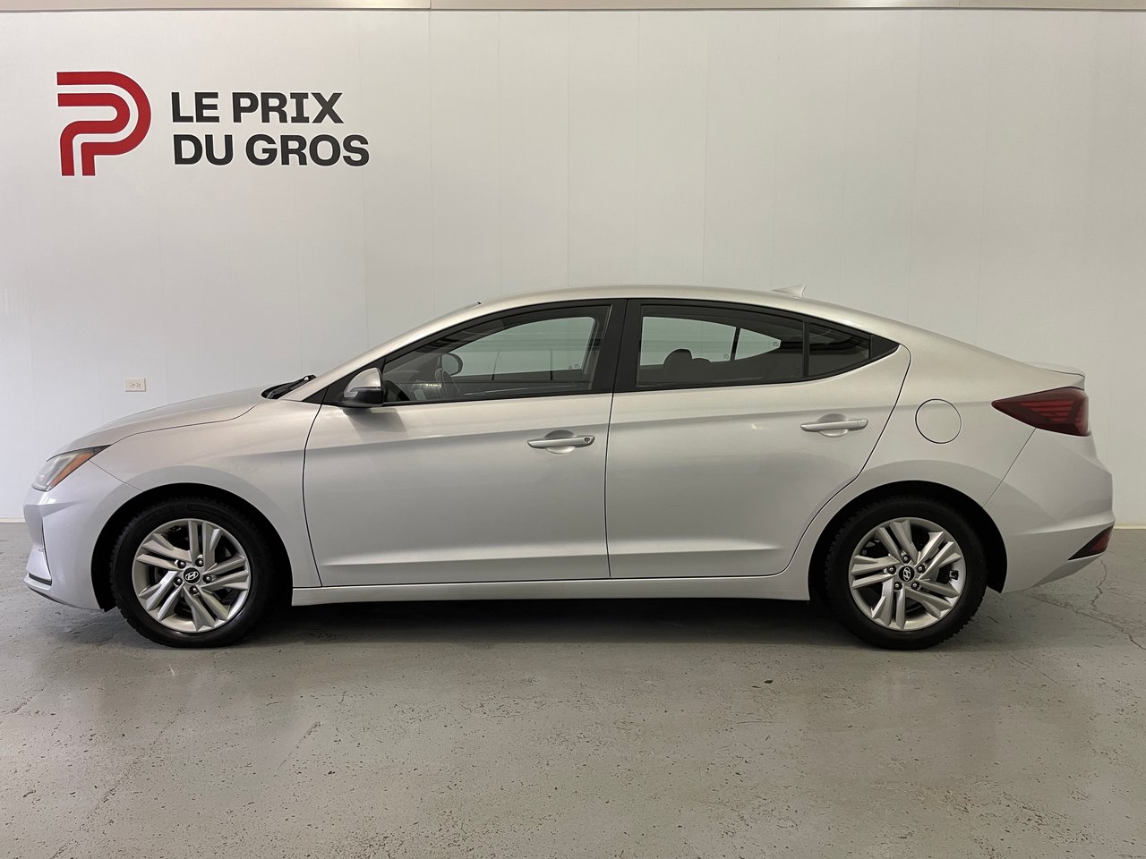 2019 Hyundai Elantra Preferred-3