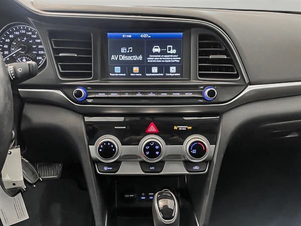 2020 Hyundai Elantra Preferred-16