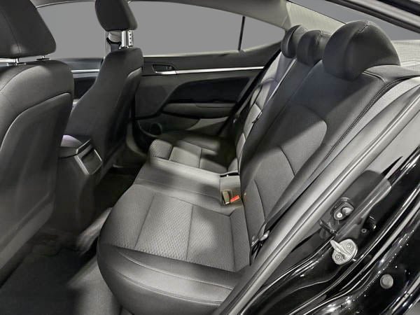 Hyundai Elantra Preferred 2020-23