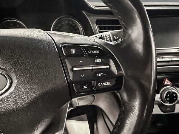 2020 Hyundai Elantra ESSENTIAL-15