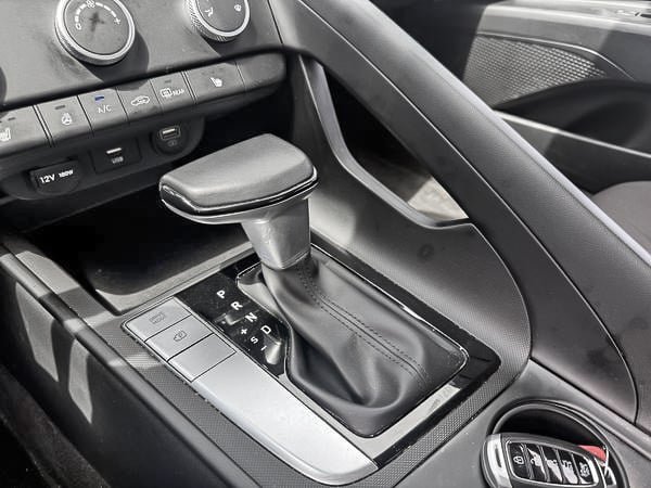 2023 Hyundai Elantra Preferred-11