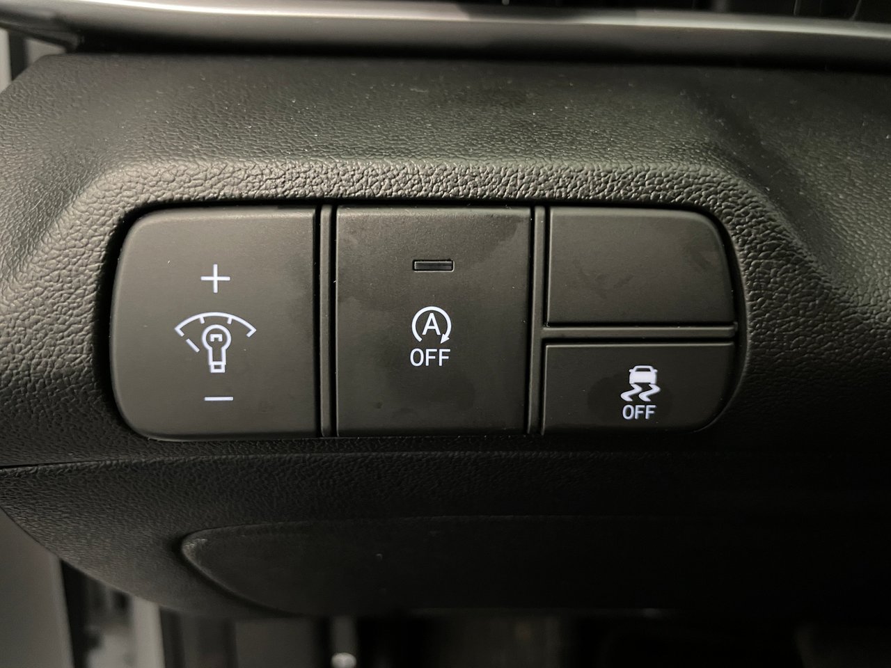 2024 Hyundai Elantra ESSENTIAL-15