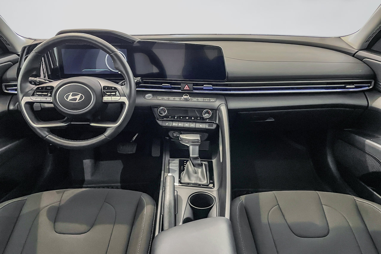 2025 Hyundai Elantra Preferred Tech-6