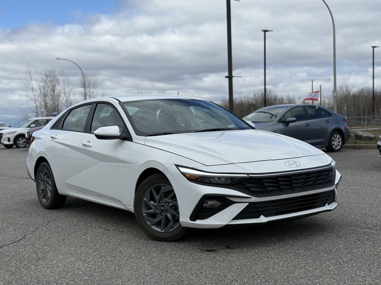 2025 Hyundai Elantra Preferred-0