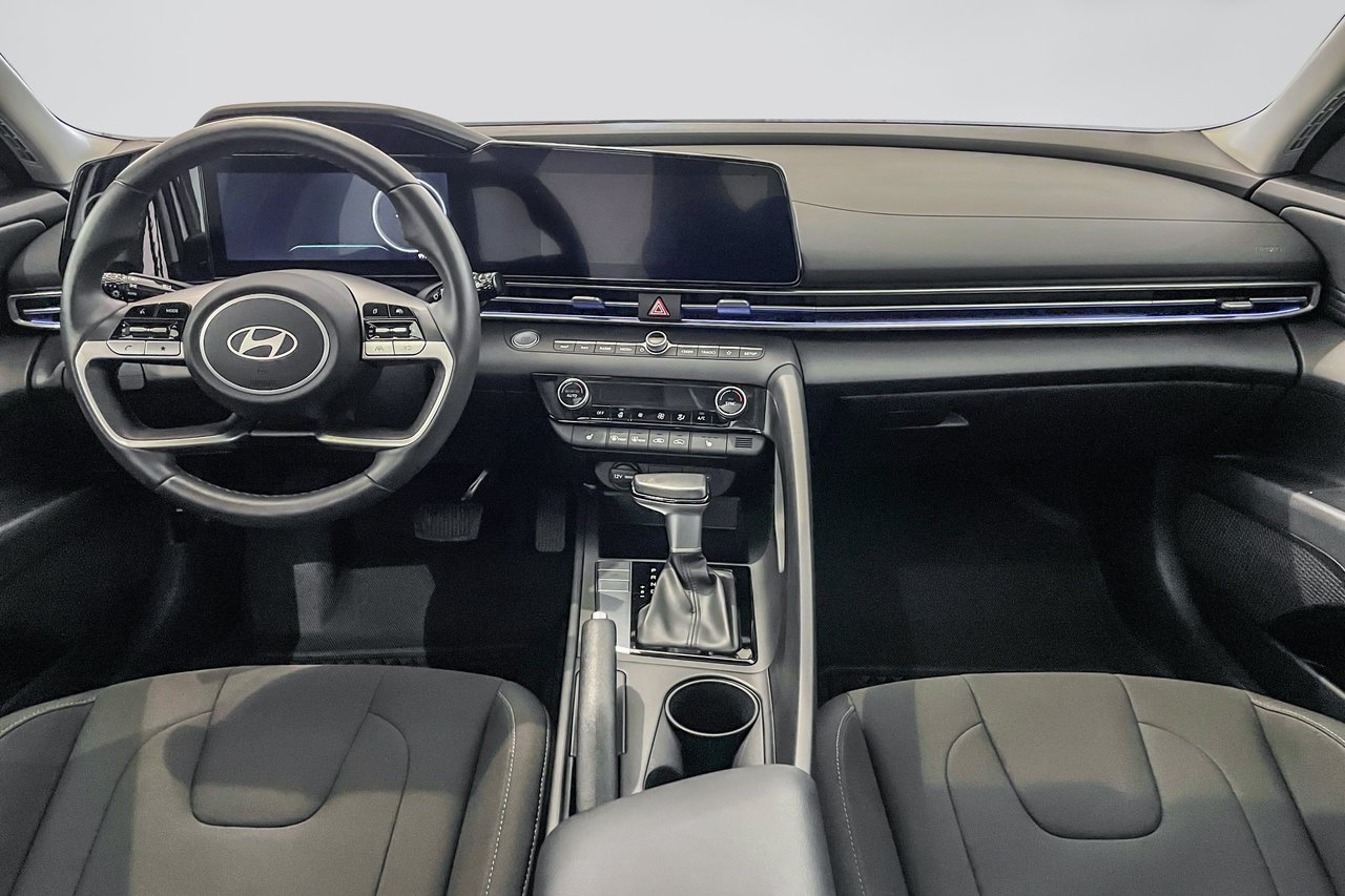 2025 Hyundai Elantra Preferred Tech-6
