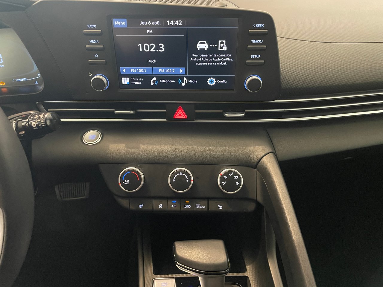 Hyundai Elantra Preferred 2025-17