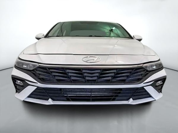 2025 Hyundai Elantra Preferred-1