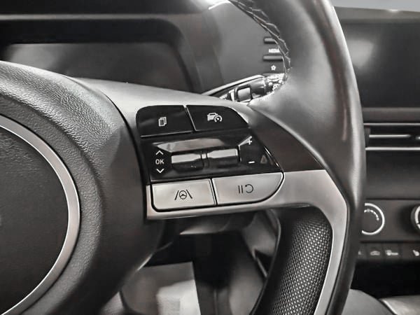 2025 Hyundai Elantra Preferred-15