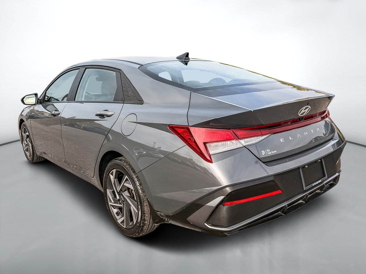 2025 Hyundai Elantra ESSENTIAL 2.0L-4
