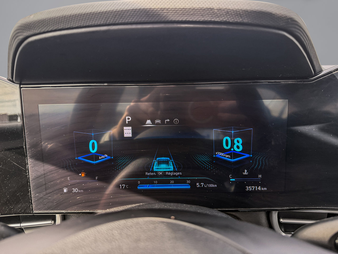 2025 Hyundai Elantra ESSENTIAL 2.0L-19