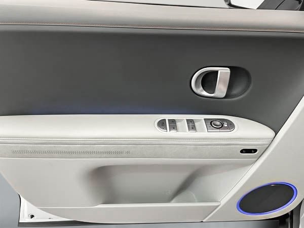 2024 Hyundai IONIQ 5 ULTIMATE AWD-9