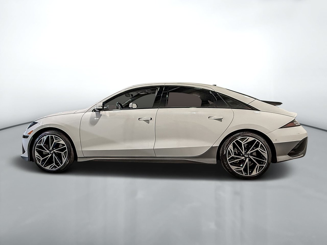 Hyundai IONIQ 6 ULTIMATE 2023-5