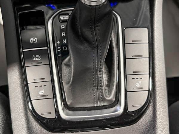 Hyundai Ioniq hybride Essential 2022-19