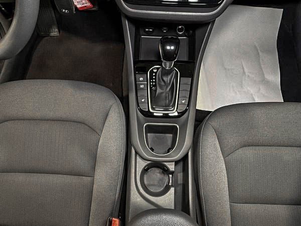 Hyundai Ioniq hybride Essential 2022-18