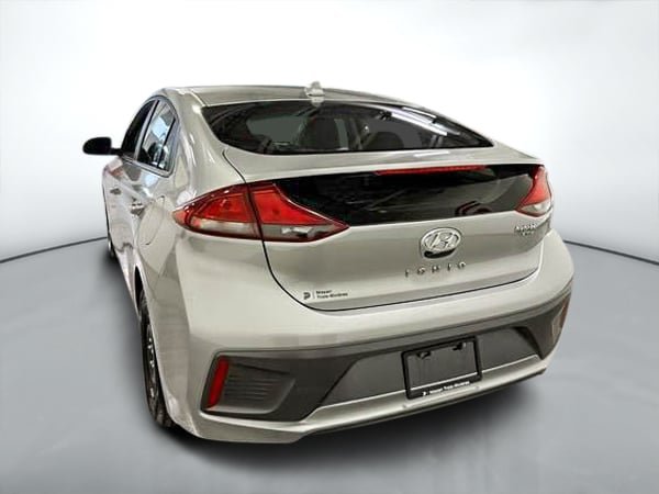 Hyundai Ioniq hybride Essential 2022-3