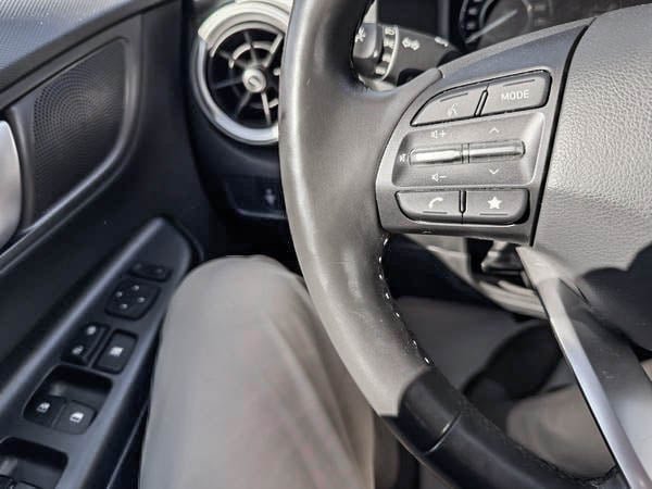 Hyundai Kona électrique PREFERRED 2022-17