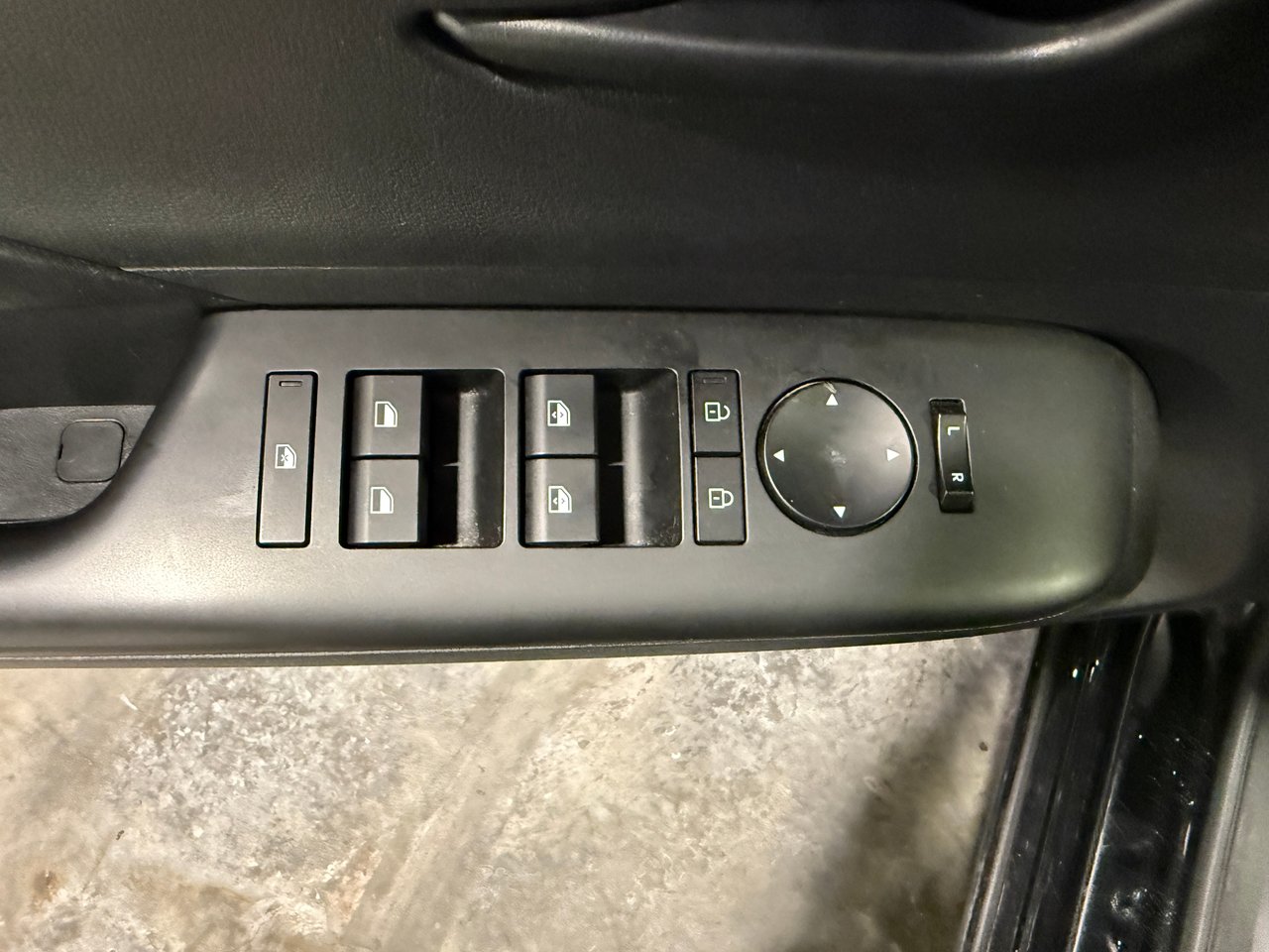 2025 Hyundai Kona électrique PREFFERED-11