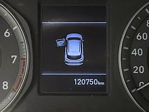 Hyundai Kona Preferred 2018-14