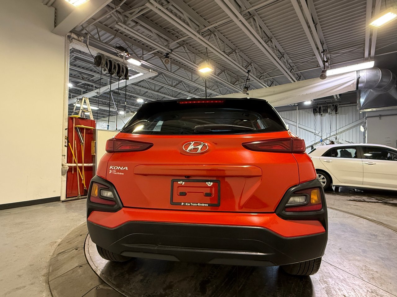 2019 Hyundai Kona Prefered-3