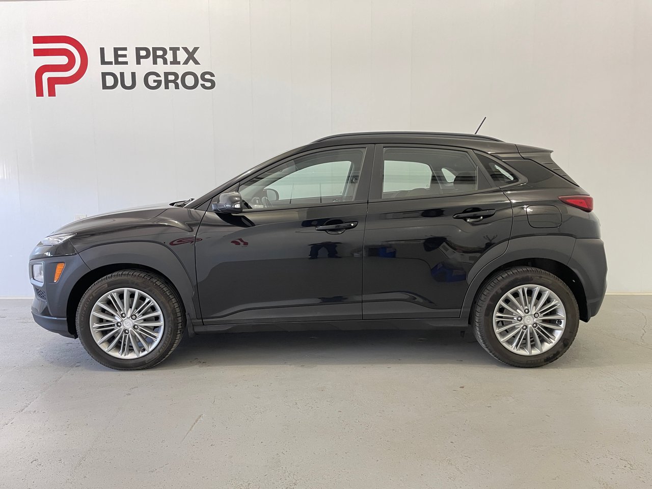 2020 Hyundai Kona Preferred AWD-3