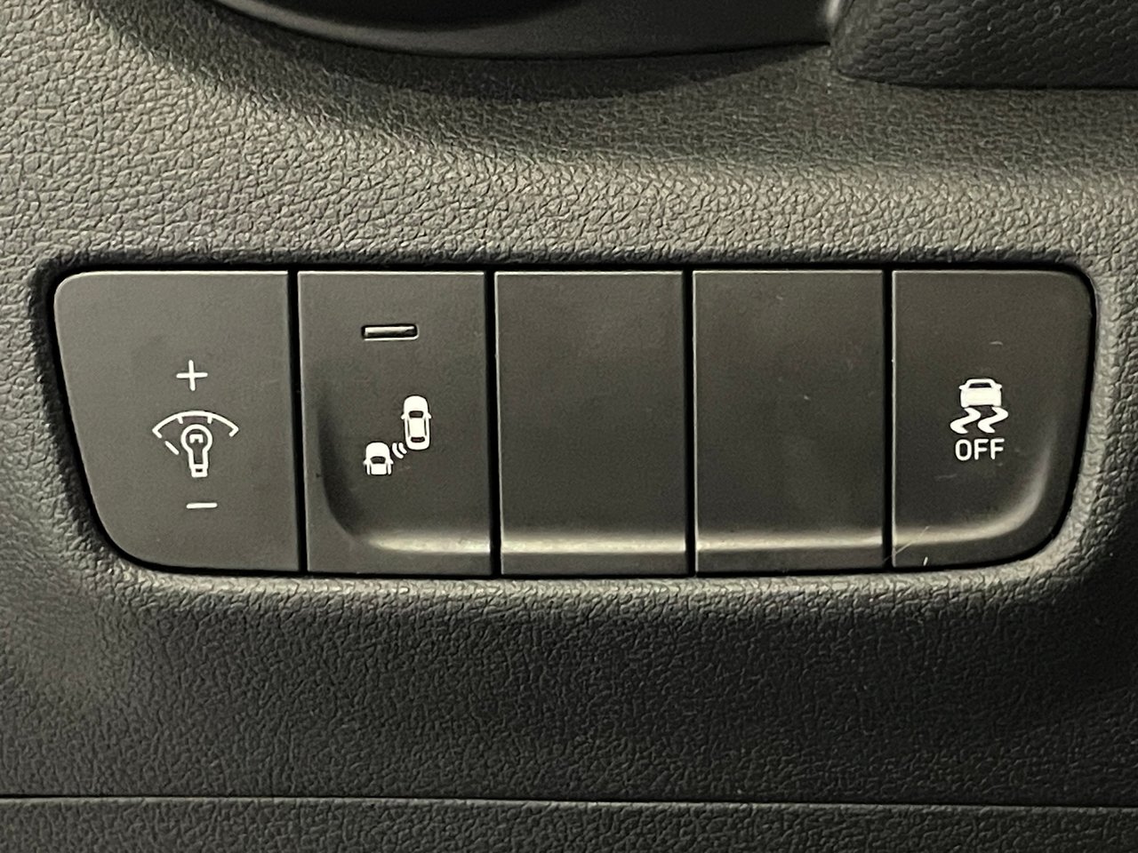 2020 Hyundai Kona Preferred AWD-15