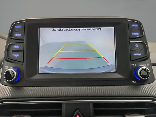 2020 Hyundai Kona Essential-17